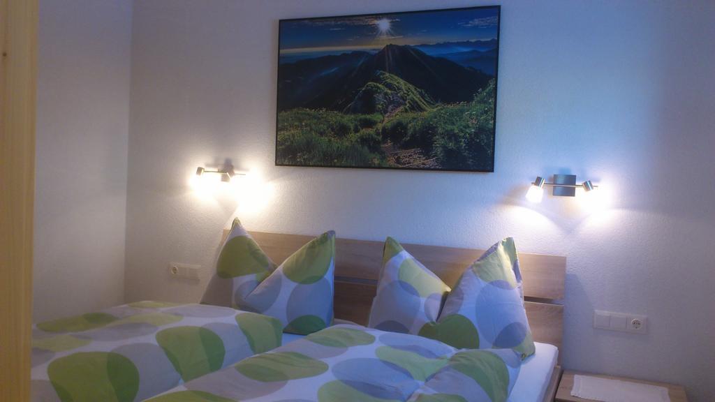 Ferienwohnung Gapp Elbigenalp Buitenkant foto