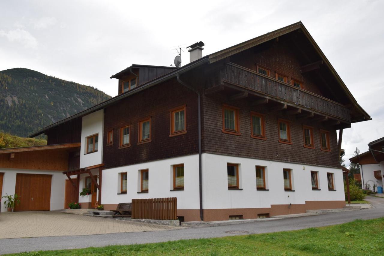 Ferienwohnung Gapp Elbigenalp Buitenkant foto