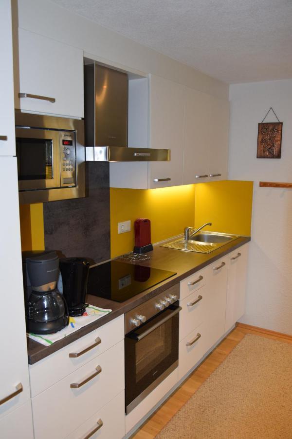Ferienwohnung Gapp Elbigenalp Buitenkant foto