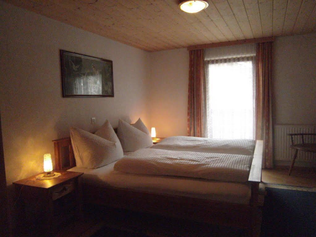 Ferienwohnung Gapp Elbigenalp Buitenkant foto