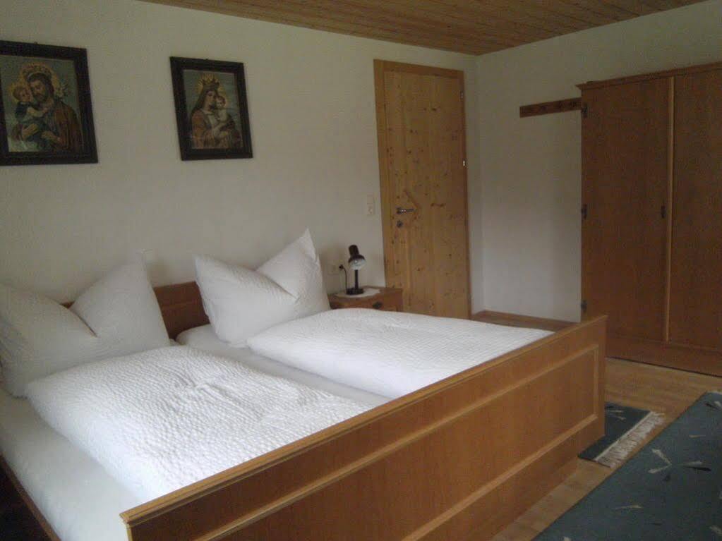 Ferienwohnung Gapp Elbigenalp Buitenkant foto